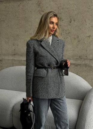 Стильный женский пиджак пальто букле1 фото