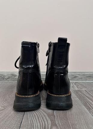 Лаковые кожаные сапоги ботинки демисезонные3 фото