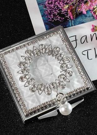 Зеркало карманное