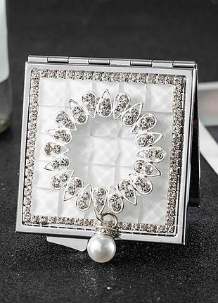 Зеркало карманное