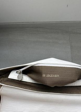 Винтажная сумка fendi white  epi leather shoulder bag10 фото
