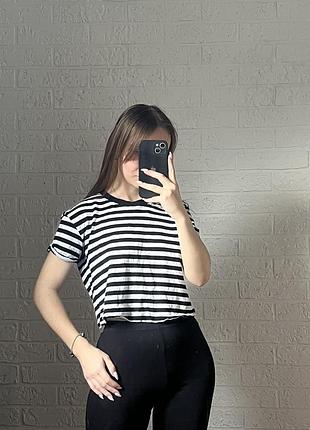 Базовый кроп топ укороченная футболка тельняшка divided h&m