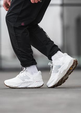 Мужские кроссовки белые с new balance fresh foam4 фото