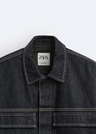 Джинсова куртка zara denim cropped джинсовка, темно синя унісекс5 фото