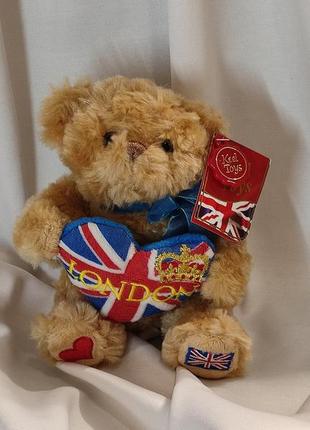 Нові подарункові м'які іграшки ведмедики з сердечком