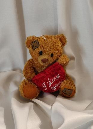 Нові подарункові м'які іграшки ведмедики з сердечком