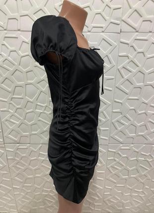 Атласное платье со сборками по фигуре платья сатиновое черное тренд2 фото