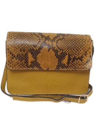 Красивая итальянская кожаная сумка crossbody