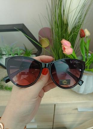 Сонцезахисні окуляри ricardi ☀️🏖️2 фото