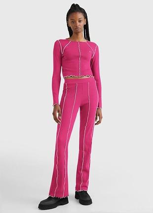 Рожевий костюм tommy jeans5 фото