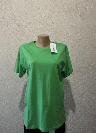 Зелена футболка однотонна/жіноча футболка однотонна