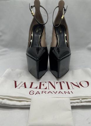 Valentino garavani оригинал1 фото