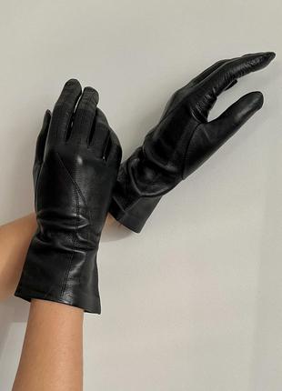 Черные кожаные перчатки, размер 6-6,53 фото