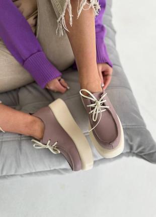 Шкіряні лофери жіночі туфлі на платформі на шнурівках з натуральної шкіри1 фото