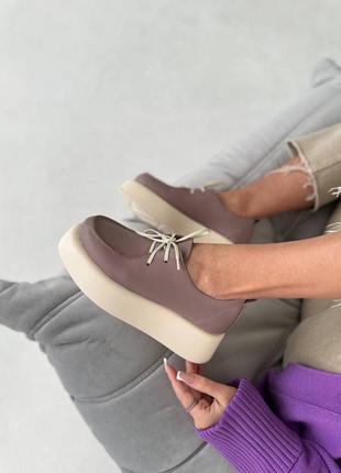 Шкіряні лофери жіночі туфлі на платформі на шнурівках з натуральної шкіри10 фото