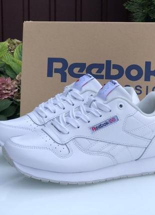 Жіночі топові кросівки reebok classic шкіряні спортивні повсякденні білі3 фото