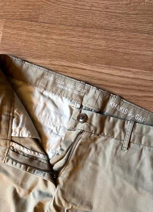 Бежевые мужские штаны, чиносы4 фото