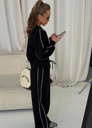 Комтюм двухнитка (цена - 899грн ) распродаж