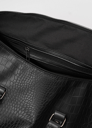 Удобная дорожная сумка рептилии для ручной клади в самолет, черный поезд. сумка для вещей...