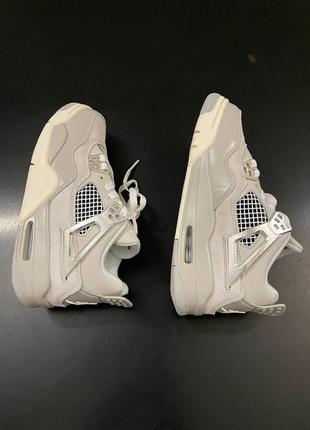 Женские кроссовки nike air jordan 4 retro люкс качество3 фото