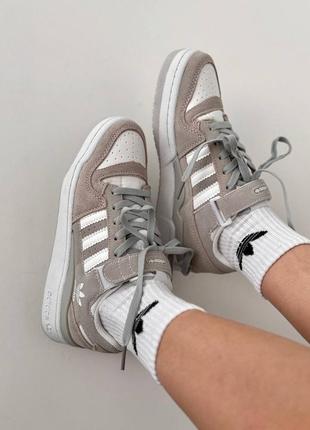 Кроссовки adidas forum
« light grey suede »
