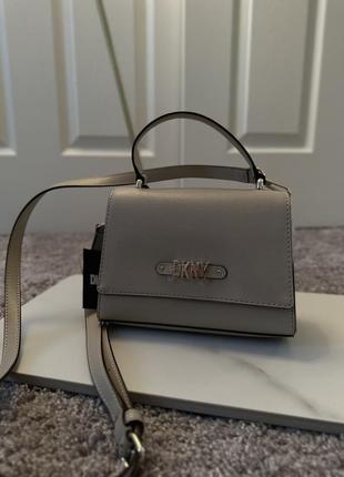 Dkny міні сумочка