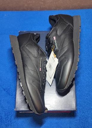 Кроссовки reebok classic leather black art. 3912 оригинал 41р.3 фото