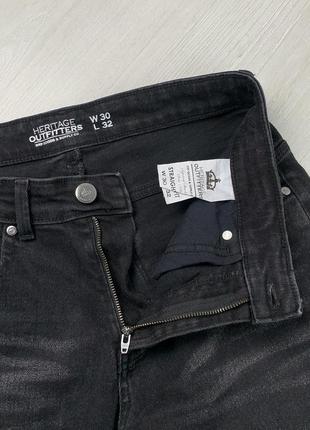 Джинсы серые прямые тянутся базовые стильные