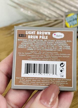 Оригінал тіні для брів thebalm browpow eyebrow powder light brown оригинал тени для бровей4 фото