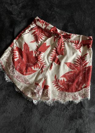 Атласные летние шорты кружево цветочный принт с пояском и карманами