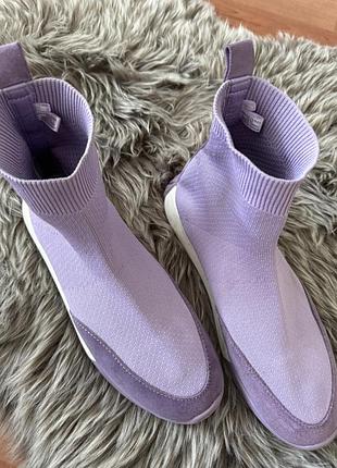 Кросівки zara