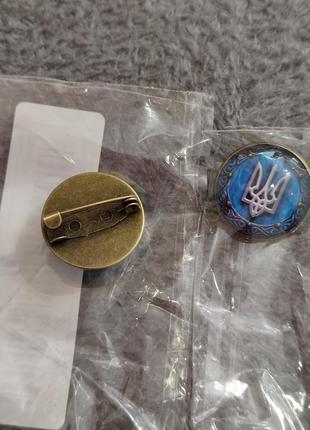 Значок брошка українська символіка герб україни тризуб тризуб на блакитному тлі2 фото