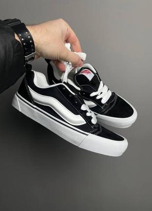 Жіночі кеди кросівки  чорні з білим vans knu skool black white1 фото