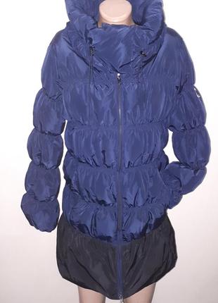 Пуховик р 42 jones  очень красивый и очень теплый пуховик