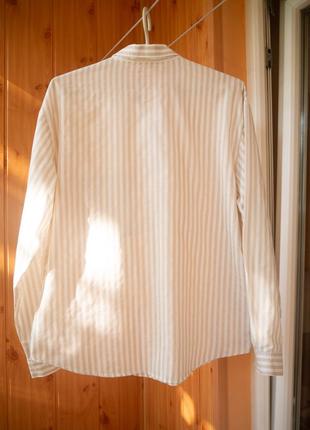 Персиковая рубашка свободного кроя в полоску2 фото