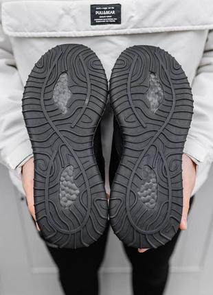 Демісезонні чорні кросівки дуже легкі7 фото