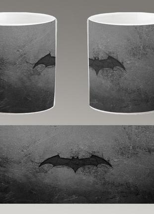 Чашка белая керамическая "бэтмен логотип" batman logo ост