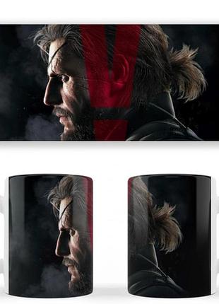 Чашка белая керамическая metal gear solid v: the phantom pain (метал гир солид 5) ост