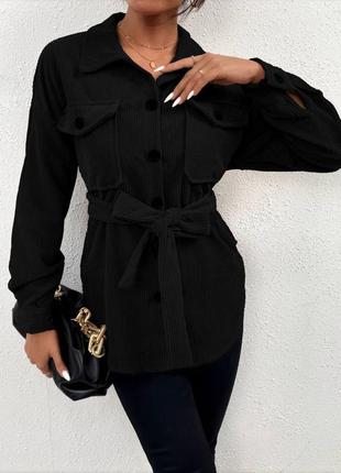 Вельветова подовжена чорна сорочка вільного крою з поясом стильна трендова2 фото
