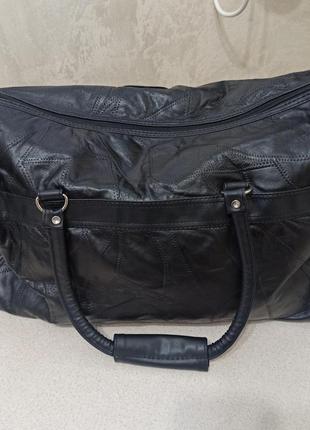 Новая дорожная кожаная сумка,легкая, что очень важно для дорожной клади.3 фото