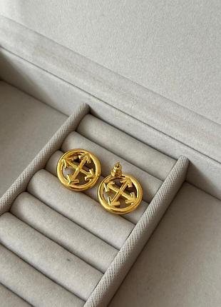 Брендовые серьги круглые в позолоте2 фото