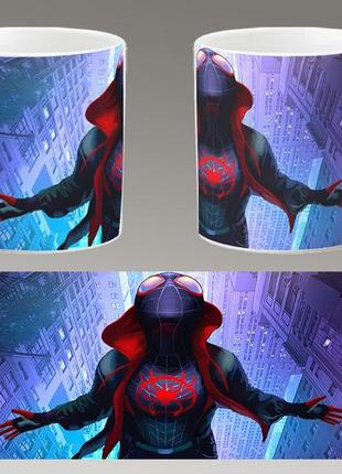 Чашка белая керамическая "человек-паук: через вселенные" spider-man  ост