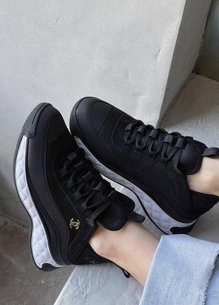 Жіночі шкіряні кросівки chanel sneakers black/white шанель кросівки текстиль + шкіра наложка2 фото