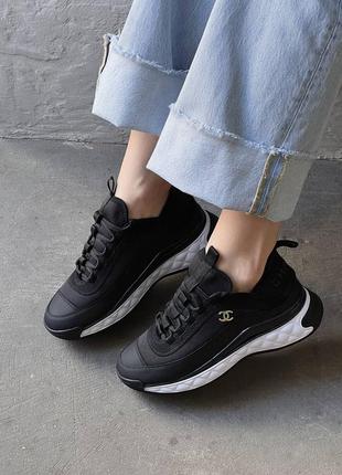 Жіночі шкіряні кросівки chanel sneakers black/white шанель кросівки текстиль + шкіра наложка3 фото