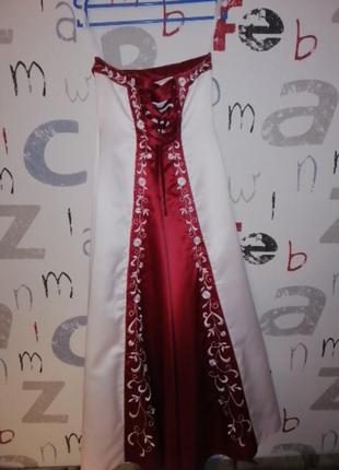 Дизайнерська весільна сукня, тематичне, niki by niki livas з бордовою спинкою колір екрю3 фото