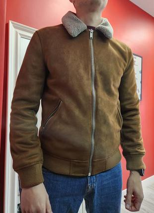 Бомбер river island 5