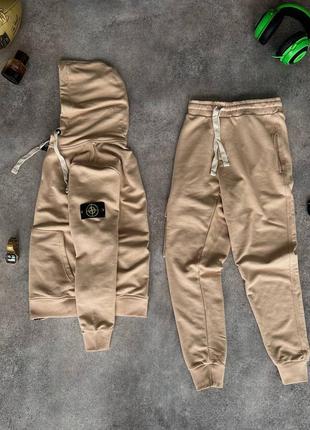 Спортивний костюм stone island костюм stone island спортивні костюми stone island stone island kqa2 фото