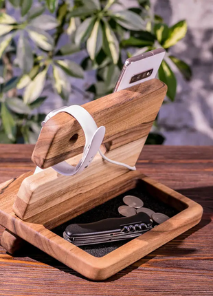 Подставка-органайзер из дерева для гаджетов apple iphone телефона / часов из натурального дерева3 фото