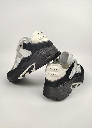 Adidas niteball white black