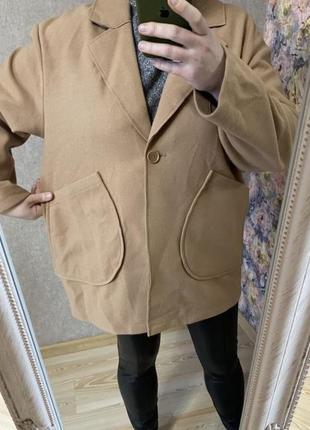 Тонкое модное оверсайз пальто блейзер 52-56 р3 фото